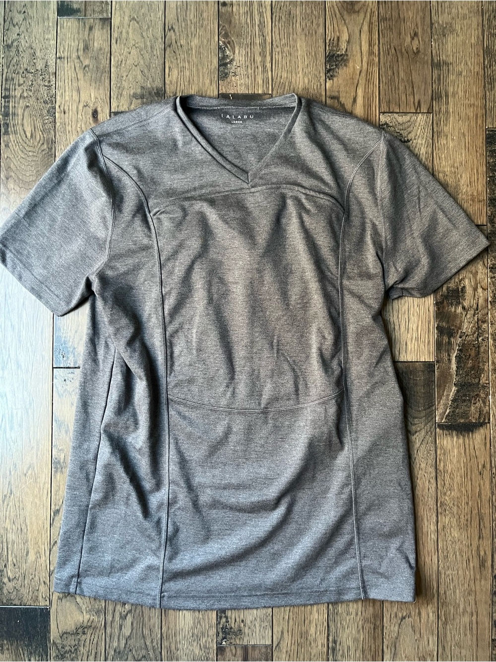 Lalabu Dad v neck straight hem Shirt size large